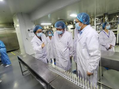 国家药监局械监管司王者雄司长调研海南医疗器械生产企业，强调质控与创新并重